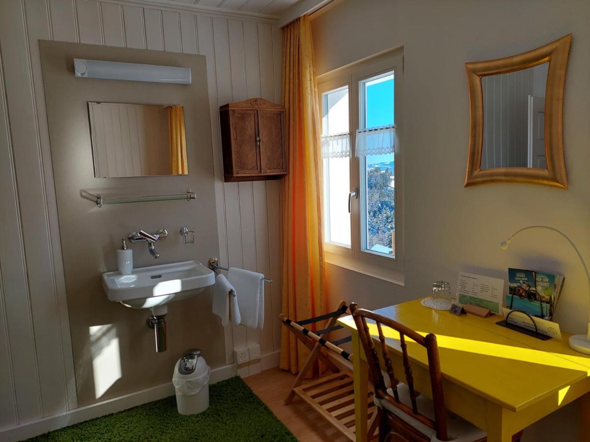 B&B Gaestehaus Roessli Schwellbrunn エクステリア 写真